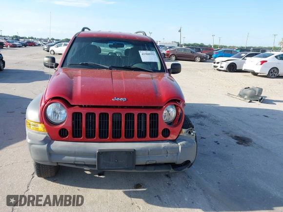 2005 Jeep Liberty Sport with VIN 1J4GL48K95W662399, listed as a IAAI auction lot 41900952 with 127,230 mi miles. Bid and sale history available at carsss.com. Image 13.