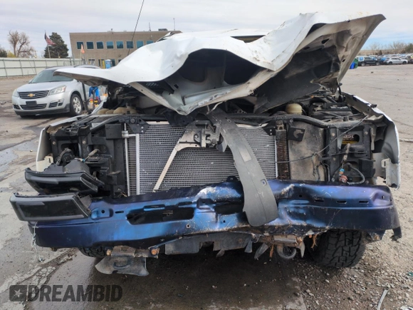 2005 Chevrolet Silverado 1500 with VIN 1GCEK19VX5E240607, listed as a Copart auction lot 50742185 with 190,195 mi miles and Salvage Title. Bid and sale history available at DreamBid. Image 5.