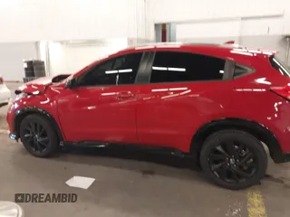 2022 Honda HR-V Sport with VIN 3CZRU6H13NM741124, listed as a IAAI auction lot 41025384 with 39,854 mi miles. Bid and sale history available at carsss.com. Image 15.