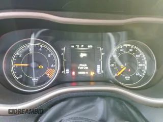 2015 Jeep Cherokee Sport z VIN 1C4PJLAB0FW684101, wystawiony jako Copart lot #87478344 z przebiegiem 160 386 mil mil oraz Szkoda całkowita • Salvage title. Historia ofert i sprzedaży dostępna na DreamBid. Obrazek 9.