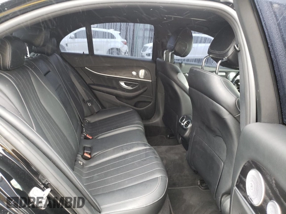 2017 Mercedes-Benz E-Class E 300 Luxury with VIN WDDZF4JB4HA039618, listed as a Copart auction lot 45012933 with 61,892 mi miles. Bid and sale history available at carsss.com. Image 10.