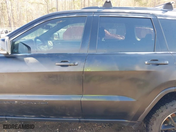 2017 Jeep Grand Cherokee Limited with VIN 1C4RJFBG0HC770100, listed as a IAAI auction lot 41669630 with 81,775 mi miles. Bid and sale history available at carsss.com. Image 14.
