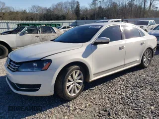 2013 Volkswagen Passat SEL Premium z VIN 1VWCP7A37DC115996, wystawiony jako Copart lot #45362945 z przebiegiem 157 769 mil mil oraz Szkoda całkowita • Salvage title. Historia ofert i sprzedaży dostępna na DreamBid. Obrazek 1.