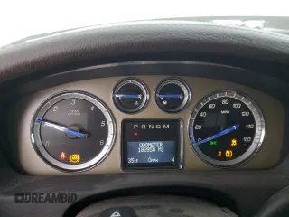 2014 Cadillac Escalade Platinum z VIN 1GYS4DEF6ER178624, wystawiony jako Copart lot #84922784 z przebiegiem 182 858 mil mil oraz Szkody całkowita. Historia ofert i sprzedaży dostępna na DreamBid. Obrazek 9.