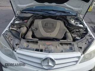 2009 Mercedes-Benz C-Class 3.0L Sport with VIN WDDGF54X49R061724, listed as a IAAI auction lot 41600801 with 91,637 mi miles. Bid and sale history available at carsss.com. Image 10.