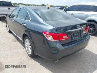 2011 Lexus ES 330 with VIN JTHBK1EG4B2457026, listed as a IAAI auction lot 42101564 with 193,871 mi miles and . Bid and sale history available at DreamBid. Image 3.