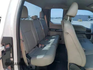 2018 Ford F-150 XL with VIN 1FTFX1C51JKC29165, listed as a Copart auction lot 53992755 with 160,047 mi miles and Clean Title. Bid and sale history available at carsss.com. Image 10.