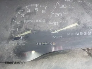 1998 Chevrolet Silverado 1500 with VIN 1GCEC19M7WE151745, listed as a IAAI auction lot 42161857 with 203,640 mi miles and . Bid and sale history available at DreamBid. Image 7.