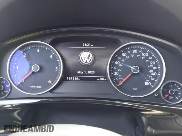 2013 Volkswagen Touareg Sport с VIN WVGEP9BP4DD013215, выставлен на аукционе IAAI как лот 42154801 с пробегом 159 556 миль миль и . История ставок и продаж доступна на DreamBid. Изображение 7.