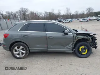 2022 Audi Q3 Premium z VIN WA1AUCF37N1096376, wystawiony jako IAAI lot #41803368 z przebiegiem 39 168 mil mil oraz . Historia ofert i sprzedaży dostępna na DreamBid. Obrazek 13.