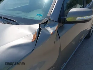 2013 Kia Sorento SX с VIN 5XYKWDA20DG337895, выставлен на аукционе IAAI как лот 42479734 с пробегом 198 291 миль миль и . История ставок и продаж доступна на DreamBid. Изображение 6.