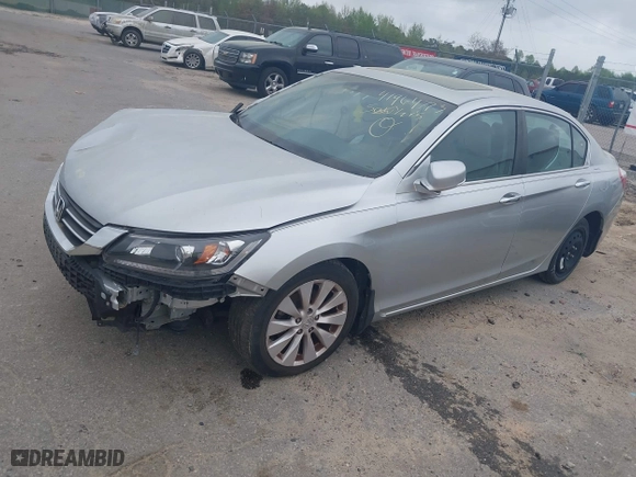 2013 Honda Accord Sdn EX-L with VIN 1HGCR2F88DA227532, listed as a IAAI auction lot 41964773 with 51,471 mi miles. Bid and sale history available at carsss.com. Image 17.
