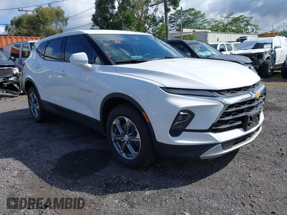 2023 Chevrolet Blazer LT z VIN 3GNKBHR46PS213116, wystawiony jako IAAI lot #42249792 z przebiegiem 37 119 mil mil oraz . Historia ofert i sprzedaży dostępna na DreamBid. Obrazek 1.