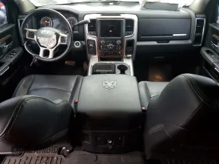 2018 Ram 2500 Laramie with VIN 3C6UR5FJ8JG173113, listed as a Copart auction lot 84708244 with 72,155 mi miles and Salvage title. Bid and sale history available at DreamBid. Image 8.