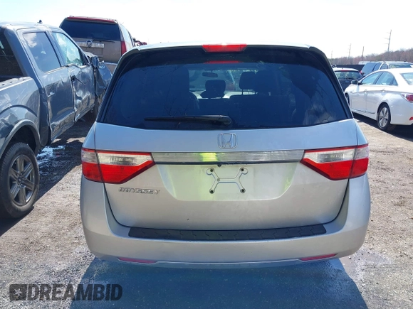 2013 Honda Odyssey EX z VIN 5FNRL5H43DB042964, wystawiony jako IAAI lot #41877997 z przebiegiem 130 282 mil mil oraz . Historia ofert i sprzedaży dostępna na DreamBid. Obrazek 15.