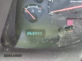 2002 Dodge Durango z VIN 1B8HR58N92F182198, wystawiony jako IAAI lot #41302768 z przebiegiem 263 477 mil mil oraz . Historia ofert i sprzedaży dostępna na DreamBid. Obrazek 7.