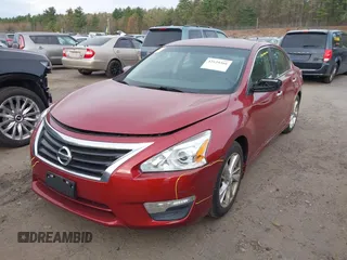 2013 Nissan Altima SV with VIN 1N4AL3AP2DC294858, listed as a IAAI auction lot 42129366 with 146,305 mi miles and . Bid and sale history available at carsss.com. Image 2.