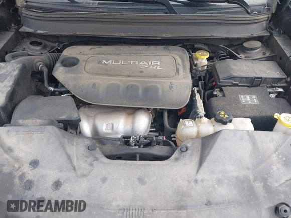 2019 Jeep Cherokee Latitude Plus with VIN 1C4PJMLB7KD182307, listed as a IAAI auction lot 42119065 with 146,718 mi miles and . Bid and sale history available at carsss.com. Image 10.
