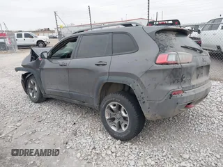 2019 Jeep Cherokee Trailhawk Elite with VIN 1C4PJMBX9KD329661, listed as a IAAI auction lot 41704933 with 1 mi miles. Bid and sale history available at carsss.com. Image 3.