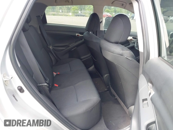 2009 Toyota Matrix with VIN 2T1KU40E19C126046, listed as a IAAI auction lot 42123631 with 71,409 mi miles and . Bid and sale history available at carsss.com. Image 8.