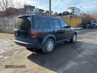 2008 Land Rover LR3 SE with VIN SALAE254X8A449391, listed as a Copart auction lot 43222775 with 171,527 mi miles and Clean Title. Bid and sale history available at carsss.com. Image 4.