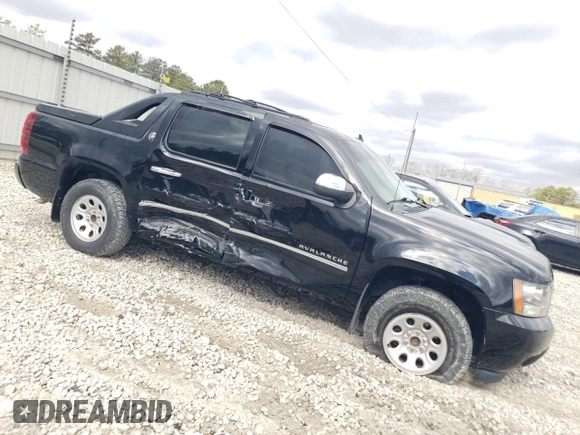 2013 Chevrolet Avalanche LTZ with VIN 3GNMCGE07DG198370, listed as a Copart auction lot 43990185 with 125,944 mi miles and Salvage title. Bid and sale history available at DreamBid. Image 4.