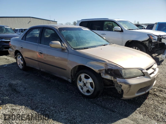 1999 Honda Accord LX с VIN JHMCG6657XC012703, выставлен на аукционе Copart как лот 48422915 с пробегом 402 606 миль миль и Списание • Salvage title. История ставок и продаж доступна на DreamBid. Изображение 4.