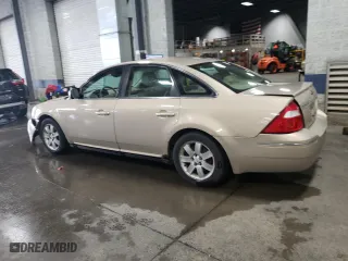 2007 Ford Five Hundred SEL with VIN 1FAHP24137G131105, listed as a Copart auction lot 69402004 with 208,944 mi miles and Salvage Title. Bid and sale history available at carsss.com. Image 2.