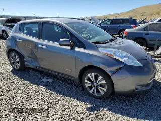 2015 Nissan LEAF SV with VIN 1N4AZ0CP6FC330144, listed as a Copart auction lot 61944543 with 66,493 mi miles. Bid and sale history available at carsss.com. Image 4.