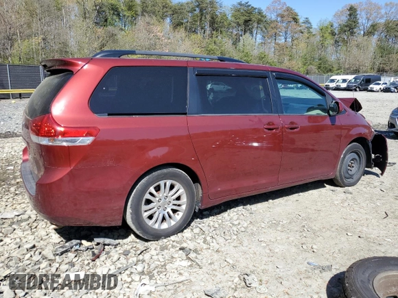 2013 Toyota Sienna XLE AAS with VIN 5TDYK3DC2DS384336, listed as a Copart auction lot 53405715 with 138,563 mi miles and Salvage Title. Bid and sale history available at carsss.com. Image 3.