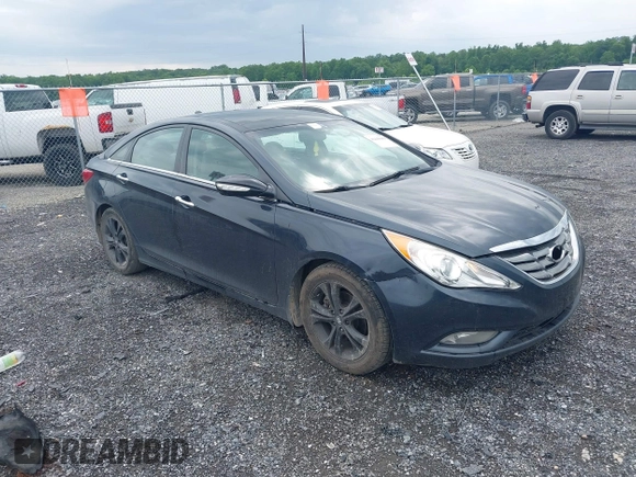 2012 Hyundai Sonata SE z VIN 5NPEC4AC1CH375481, wystawiony jako IAAI lot #42448689 z przebiegiem 138 884 mil mil oraz . Historia ofert i sprzedaży dostępna na DreamBid. Obrazek 1.
