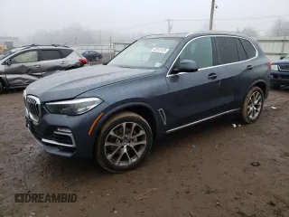 2021 BMW X5 xDrive40i with VIN 5UXCR6C0XM9F92513, listed as a Copart auction lot 42913123 with 18,378 mi miles. Bid and sale history available at carsss.com. Image 1.