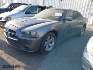 2011 Dodge Charger SE with VIN 2B3CL3CG2BH527195, listed as a IAAI auction lot 41970803 with 1 mi miles. Bid and sale history available at carsss.com. Image 2.