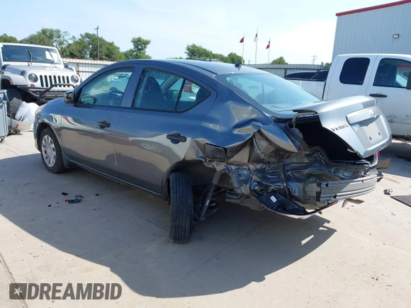 2016 Nissan Versa S with VIN 3N1CN7AP9GL834772, listed as a IAAI auction lot 42506734 with 195,586 mi miles and . Bid and sale history available at DreamBid. Image 3.