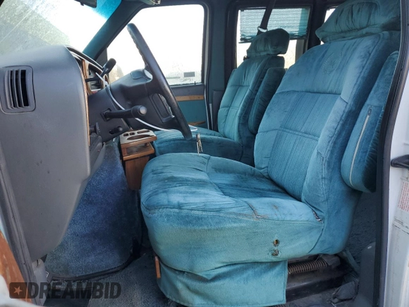 1993 Ford Econoline Cargo with VIN 1FDEE14N5PHB25182, listed as a Copart auction lot 79466974 with 140,129 mi miles and Clean Title. Bid and sale history available at carsss.com. Image 7.