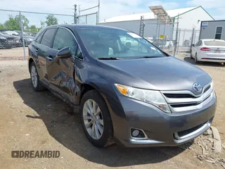 2015 Toyota Venza LE z VIN 4T3ZA3BB6FU091879, wystawiony jako IAAI lot #42273068 z przebiegiem 141 979 mil mil oraz . Historia ofert i sprzedaży dostępna na DreamBid. Obrazek 1.