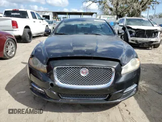 2015 Jaguar XJ with VIN SAJWA2GZ6F8V81068, listed as a Copart auction lot 78954824 with 79,565 mi miles and Clean Title. Bid and sale history available at carsss.com. Image 5.