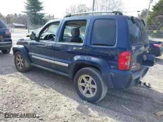 2006 Jeep Liberty Limited with VIN 1J4GL58K46W166966, listed as a IAAI auction lot 41022801 with 207,039 mi miles. Bid and sale history available at carsss.com. Image 3.