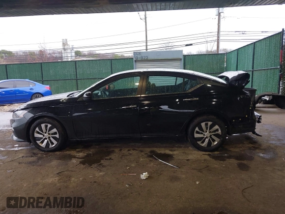2022 Nissan Altima 2.5 S with VIN 1N4BL4BV5NN333360, listed as a IAAI auction lot 41921091 with 20,035 mi miles. Bid and sale history available at carsss.com. Image 15.