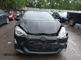 2015 Toyota Prius One z VIN JTDKDTB30F1101631, wystawiony jako IAAI lot #42331068 z przebiegiem 156 631 mil mil oraz . Historia ofert i sprzedaży dostępna na DreamBid. Obrazek 13.