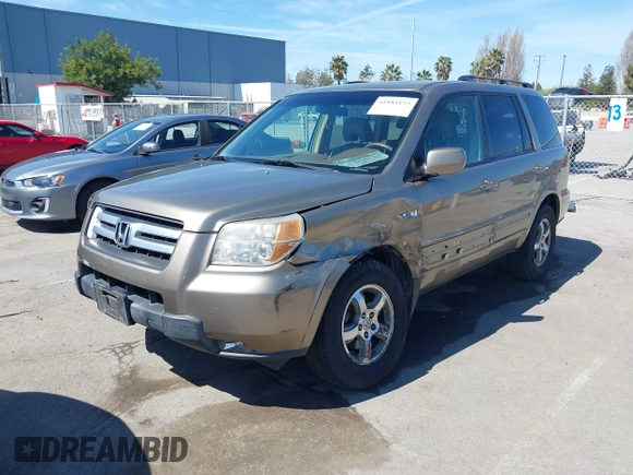 2008 Honda Pilot EX-L with VIN 5FNYF18758B012974, listed as a IAAI auction lot 41884153 with 112,165 mi miles and . Bid and sale history available at DreamBid. Image 6.