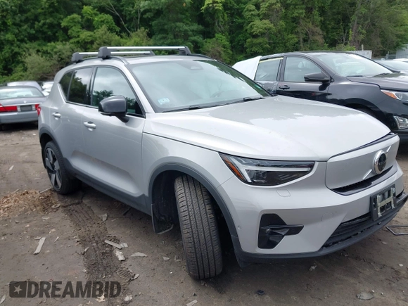 2023 Volvo XC40 Ultimate with VIN YV4ED3UM1P2058851, listed as a IAAI auction lot 42525409 with 11,626 mi miles and . Bid and sale history available at DreamBid. Image 1.