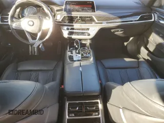2019 BMW 7 Series 740i with VIN WBA7E2C55KB217471, listed as a Copart auction lot 37298003 with 53,293 mi miles. Bid and sale history available at carsss.com. Image 8.