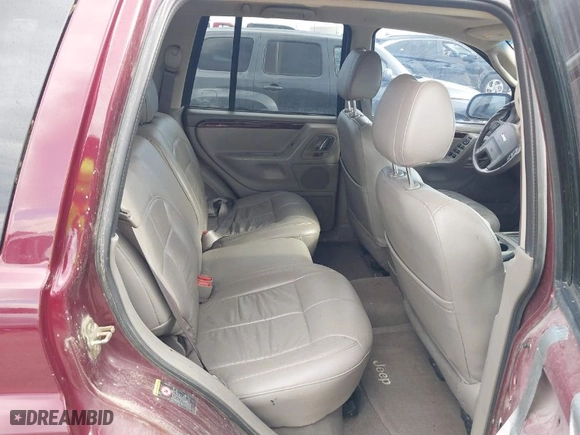 2002 Jeep Grand Cherokee Limited with VIN 1J8GW58N02C324540, listed as a IAAI auction lot 41476068 with 205,646 mi miles. Bid and sale history available at carsss.com. Image 8.