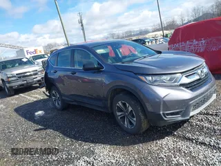 2018 Honda CR-V LX z VIN 2HKRW6H34JH202657, wystawiony jako IAAI lot #41568088 z przebiegiem Nie podano mil oraz . Historia ofert i sprzedaży dostępna na DreamBid. Obrazek 1.