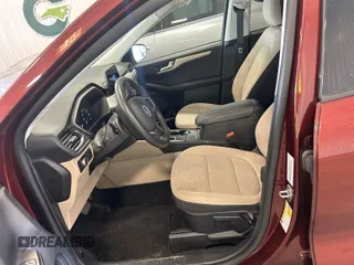 2021 Ford Escape SE with VIN 1FMCU9G6XMUA67635, listed as a IAAI auction lot 42718909 with 89,704 mi miles and . Bid and sale history available at DreamBid. Image 8.