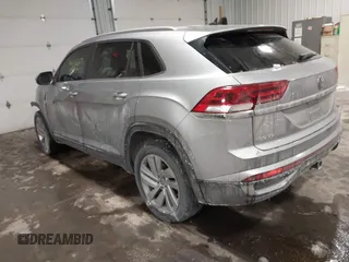 2021 Volkswagen Atlas SE z VIN 1V2HE2CA9MC219076, wystawiony jako IAAI lot #41608670 z przebiegiem 56 162 mil mil oraz . Historia ofert i sprzedaży dostępna na DreamBid. Obrazek 3.