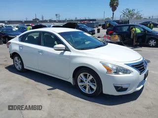 2015 Nissan Altima SL with VIN 1N4AL3APXFN407947, listed as a IAAI auction lot 42543796 with 102,611 mi miles and . Bid and sale history available at DreamBid. Image 1.