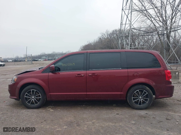 2019 Dodge Grand Caravan SE with VIN 2C4RDGBG1KR521851, listed as a IAAI auction lot 41572267 with 104,484 mi miles. Bid and sale history available at carsss.com. Image 14.