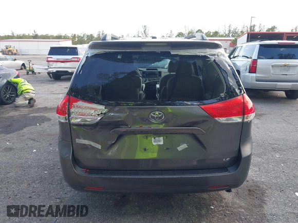 2011 Toyota Sienna LE AAS with VIN 5TDKK3DC0BS050227, listed as a IAAI auction lot 41931314 with 190,793 mi miles. Bid and sale history available at carsss.com. Image 16.